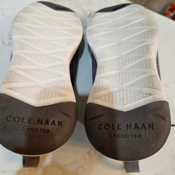 Men's Cole Haan Casual Loafers, size 8 1/2 - Picture 5 of 7